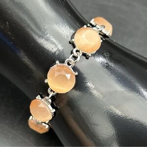 Peach Cat’s Eye Glass Bracelet Silver Tone Round Link 8.5” Lobster Clasp